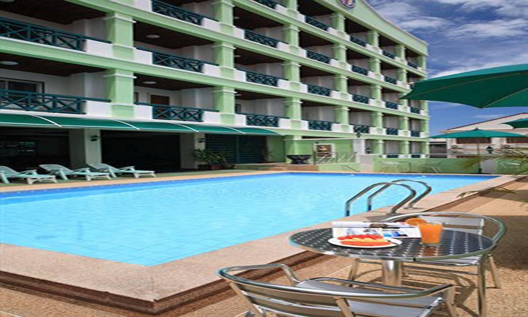 Vansana Riverside Hotel Виентиане Екстериор снимка
